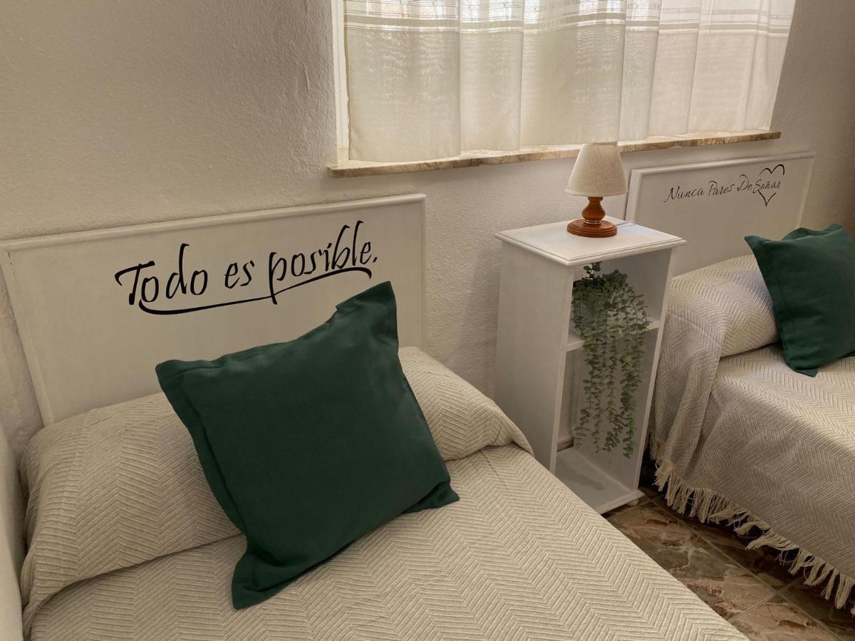La Casa De Los Abuelos - Malaga — Photos 3